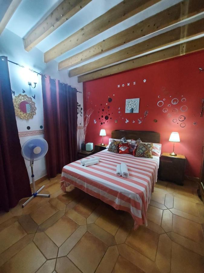 Guest House B&B Private Rooms Inca Center Bagian luar foto